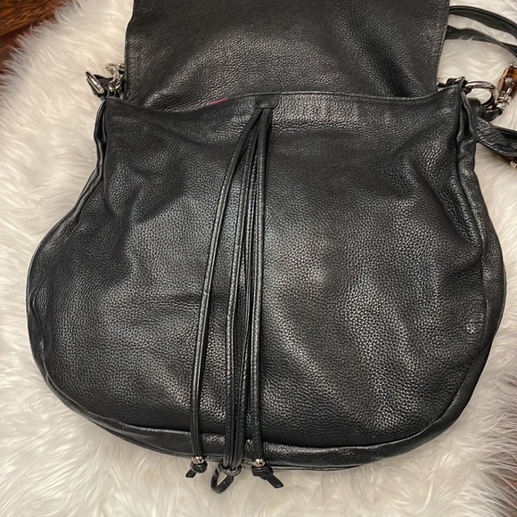 Gucci Pebble Leather Jungle Hobo Purse. Large XL Hobo Chain & Bamboo Accents - Picture 15 of 17
